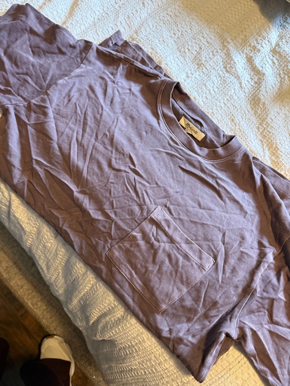 Madewell women’s  Chest Pocket Tee in Mauve